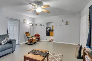 4323 Ave R 1/2, Galveston, TX 77550 - Photo 3