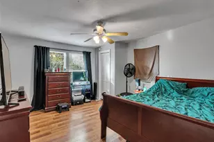 4323 Ave R 1/2, Galveston, TX 77550 - Photo 11