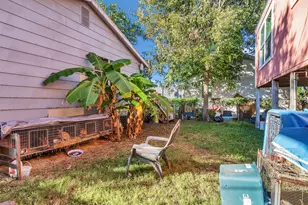 4323 Ave R 1/2, Galveston, TX 77550 - Photo 21