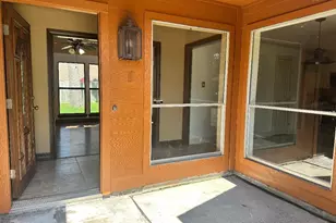 7307 Ironwood Ln N, Baytown, TX 77521 - Photo 5