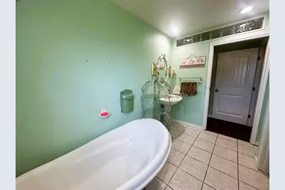 7307 Ironwood Lane N, Baytown, TX 77521 - Photo 19
