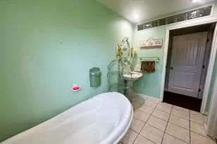 7307 Ironwood Ln N, Baytown, TX 77521 - Photo 19