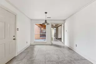 7307 Ironwood Ln N, Baytown, TX 77521 - Photo 9