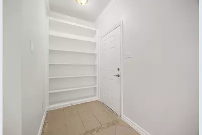 2255 Braeswood Park Drive #257, Houston, TX 77030 - Photo 5