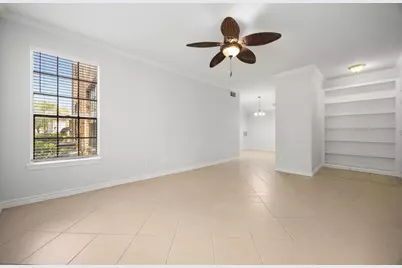 2255 Braeswood Park Drive #257, Houston, TX 77030 - Photo 7