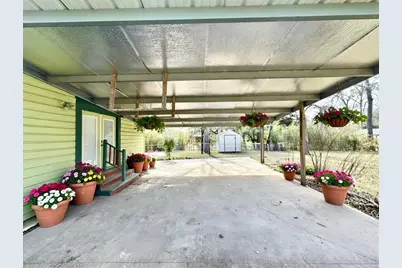 405 W Milam Street, Livingston, TX 77351 - Photo 19