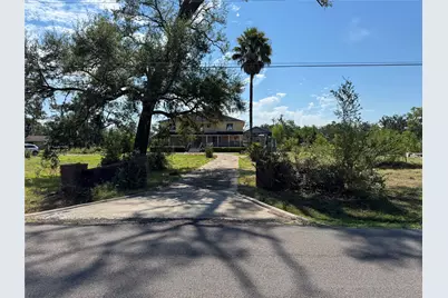 325 County Road 201, Angleton, TX 77515 - Photo 3