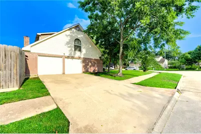 6622 Rockergate Drive, Houston, TX 77489 - Photo 5