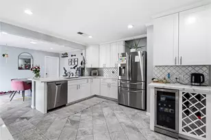 4002 Cheena Dr, Houston, TX 77025 - Photo 11
