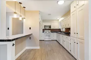 4701 W 43rd St, Houston, TX 77092 - Photo 7