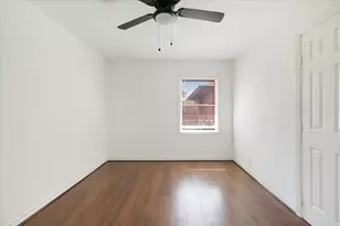 4701 W 43rd St, Houston, TX 77092 - Photo 19