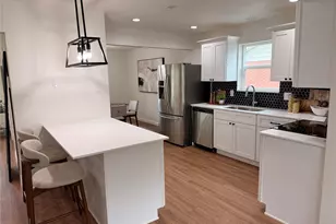 3303 Freshmeadows Dr, Houston, TX 77063 - Photo 11