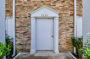 7233 Beechnut St, Houston, TX 77074 - Photo 3