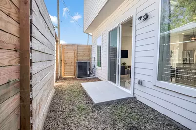 5908 St Augustine Street #C, Houston, TX 77021 - Photo 31
