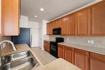 11938 Ramla Place Trail, Houston, TX 77089 - Photo 9