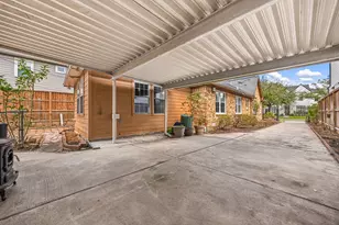 2141 Colquitt St, Houston, TX 77098 - Photo 37