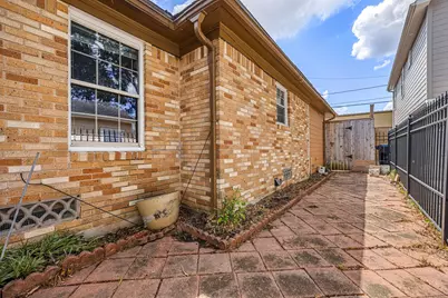 2141 Colquitt Street, Houston, TX 77098 - Photo 41