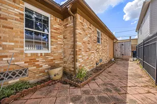 2141 Colquitt St, Houston, TX 77098 - Photo 41