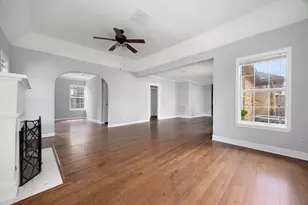 2141 Colquitt St, Houston, TX 77098 - Photo 9