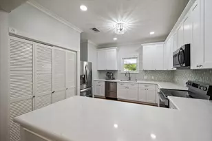 412 W 22nd St, Houston, TX 77008 - Photo 11