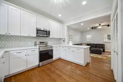412 W 22nd Street, Houston, TX 77008 - Photo 13