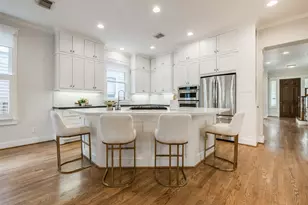 1248 W 22nd St, Houston, TX 77008 - Photo 13