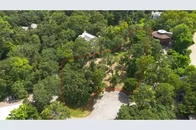 11685 Arrowwood Circle, Houston, TX 77063 - Photo 25