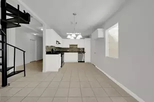 106 Hanover St, Houston, TX 77012 - Photo 5
