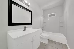 106 Hanover St, Houston, TX 77012 - Photo 7