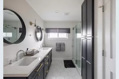 10513 Willowgrove Drive, Houston, TX 77035 - Photo 17