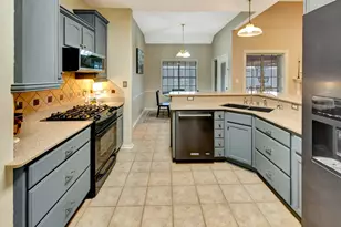 206 Summerwind Dr, Victoria, TX 77904 - Photo 9