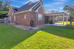 206 Summerwind Dr, Victoria, TX 77904 - Photo 35