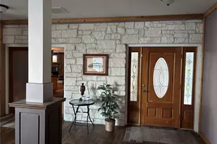 172 Cedar Ln, Livingston, TX 77351 - Photo 5