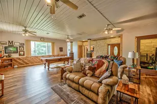 172 Cedar Ln, Livingston, TX 77351 - Photo 11