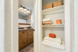 5206 6th St, Danbury, TX 77534 - Photo 27