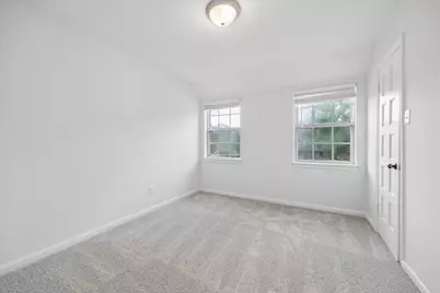 10935 Piping Rock Lane, Houston, TX 77042 - Photo 13