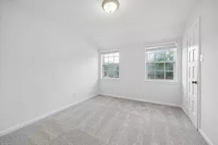 10935 Piping Rock Ln, Houston, TX 77042 - Photo 13