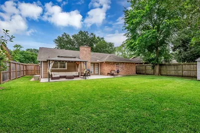 4418 Crofter Glen Drive, Friendswood, TX 77546 - Photo 23
