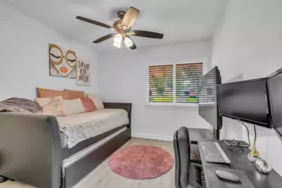 4418 Crofter Glen Drive, Friendswood, TX 77546 - Photo 17