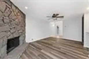 19 Hideaway Dr Dr, Friendswood, TX 77546 - Photo 5