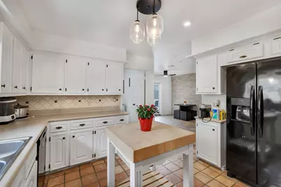 10718 Brentway Drive, Houston, TX 77070 - Photo 11