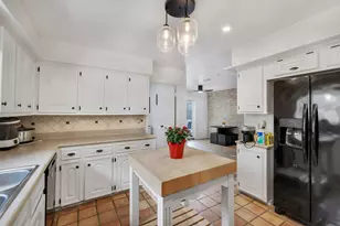 10718 Brentway Dr, Houston, TX 77070 - Photo 11