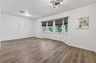 5530 Holly St, Houston, TX 77081 - Photo 27