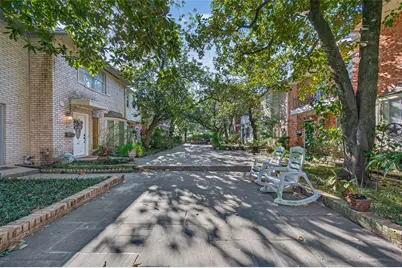 5530 Holly Street #F, Houston, TX 77081 - Photo 35