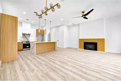 7827 Brandon Street #A/B, Houston, TX 77051 - Photo 9