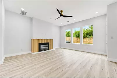 7827 Brandon Street #A/B, Houston, TX 77051 - Photo 17