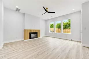 7827 Brandon St, Houston, TX 77051 - Photo 17
