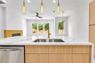 7827 Brandon St, Houston, TX 77051 - Photo 11