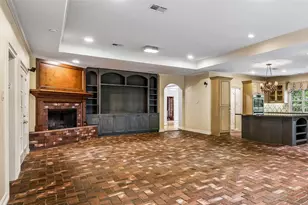 42 Patti Lynn Ln, Houston, TX 77024 - Photo 7