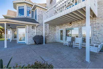 5123 W Bayshore Drive, Bacliff, TX 77518 - Photo 9